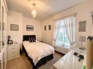 Photo 1- click for photo gallery